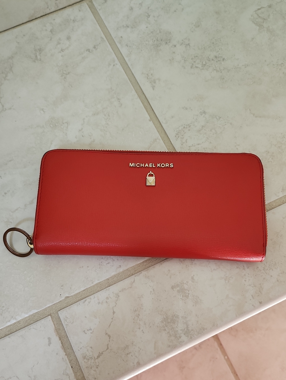 ❤️ MICHAEL KORS RED ZIP WALLET ❤️